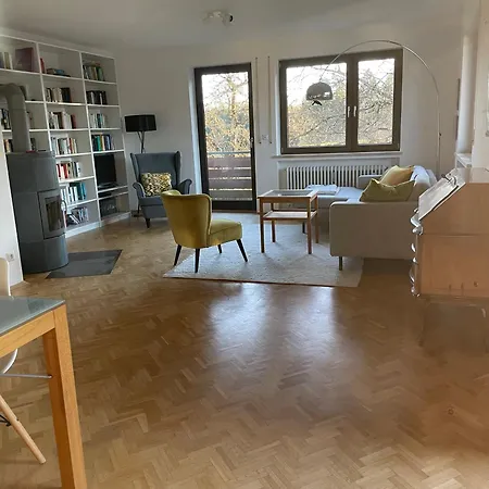 Grosszuegige Individuelle Am Starnberger Münsing