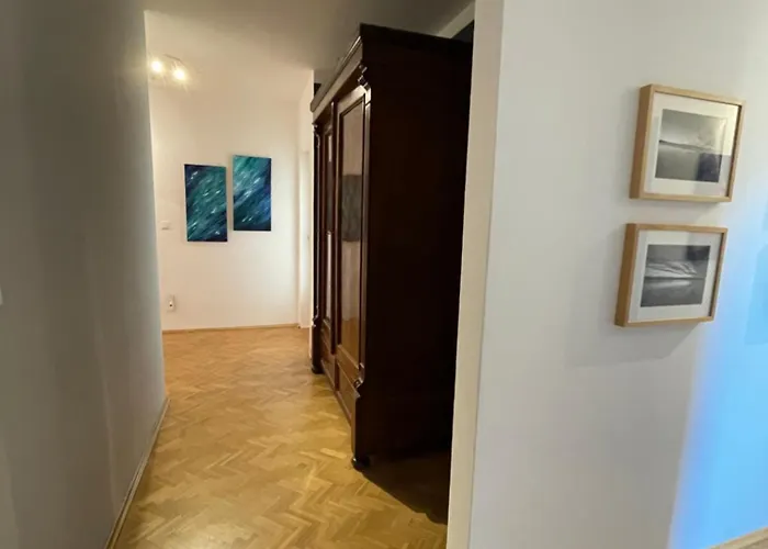 Grosszuegige Individuelle Am Starnberger شقة Münsing